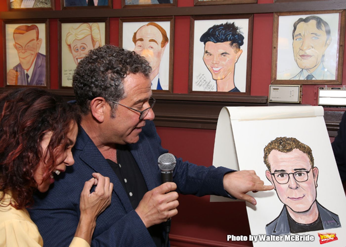 Photo Coverage: WAR PAINT & DEAR EVEN HANSEN Unite to Celebrate Michael Grief's New Sardi's Portrait!  Image