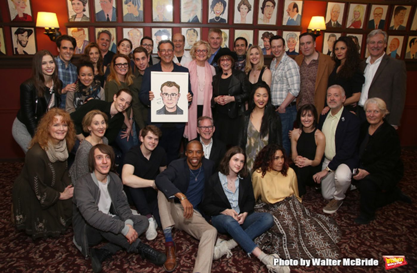 Photo Coverage: WAR PAINT & DEAR EVEN HANSEN Unite to Celebrate Michael Grief's New Sardi's Portrait!  Image