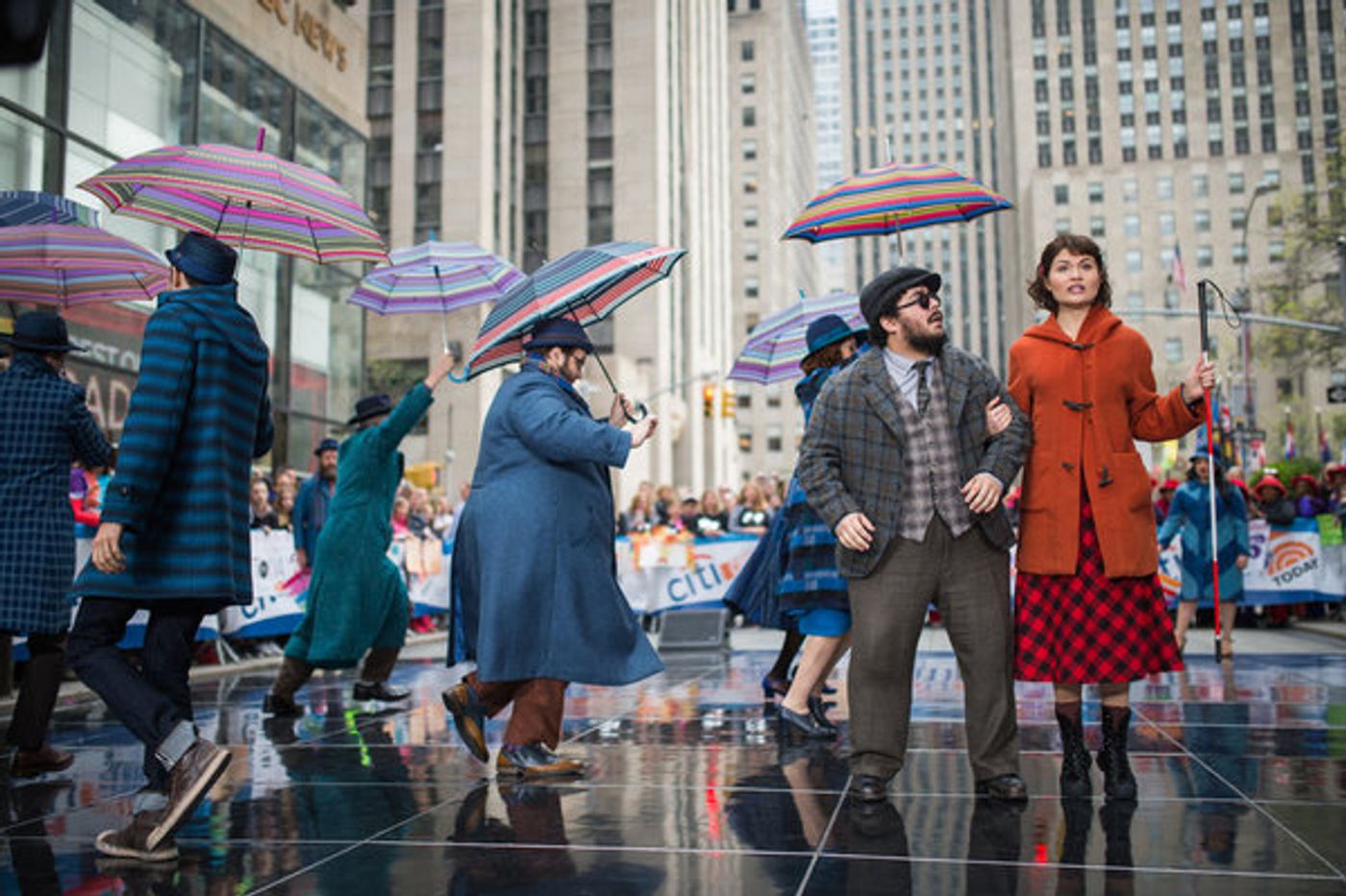 Photo Flash: Highlights from TODAY's 'Best of Broadway Week' Live Performances  Image
