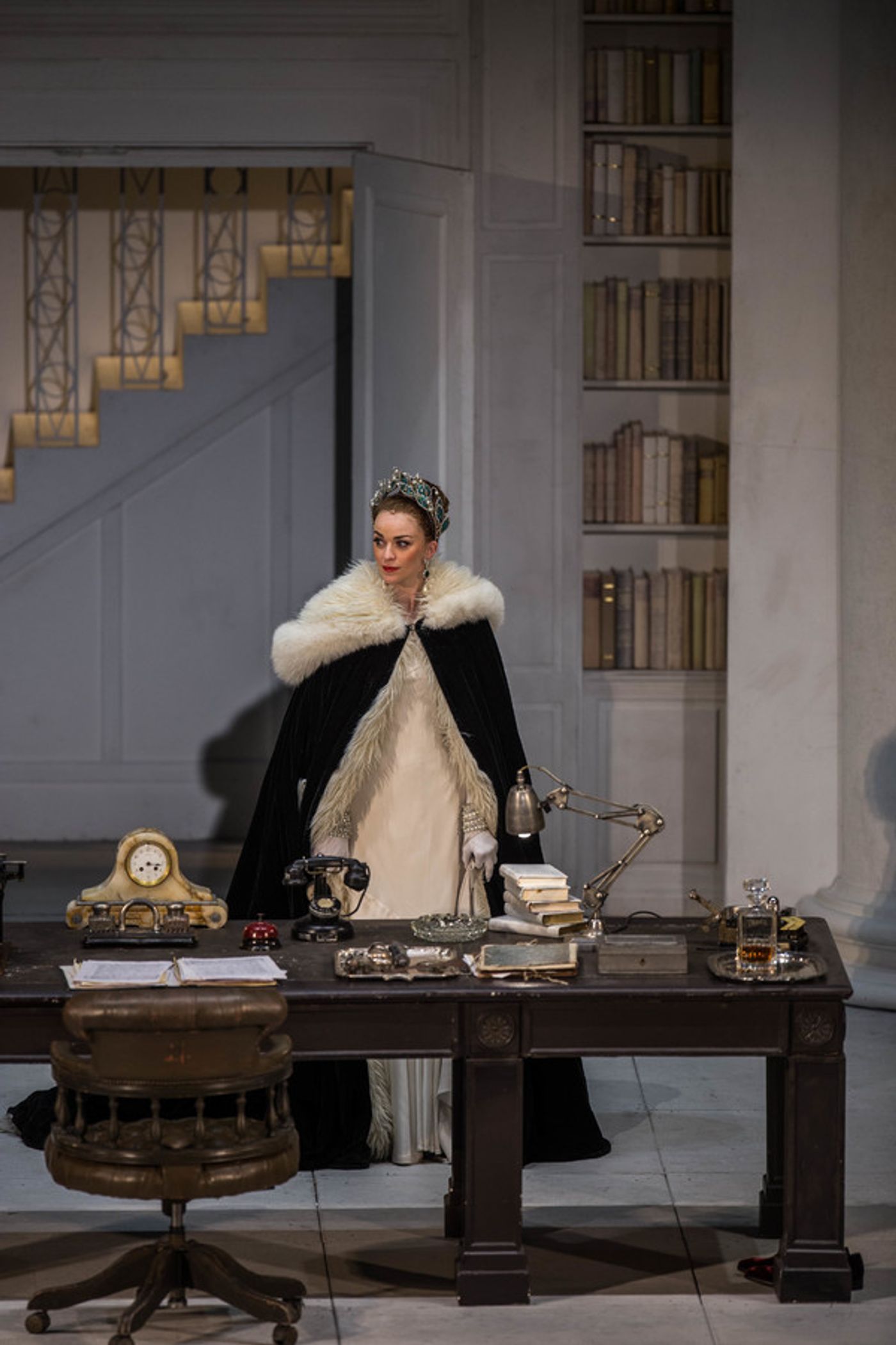 Photo Flash: Lisa O'Hare and Richard E. Grant Take the Stage in MY FAIR LADY at Lyric Opera Photo Flash: Lisa O'Hare and Richard E. Grant Take the Stage in MY FAIR LADY at Lyric Opera Image
