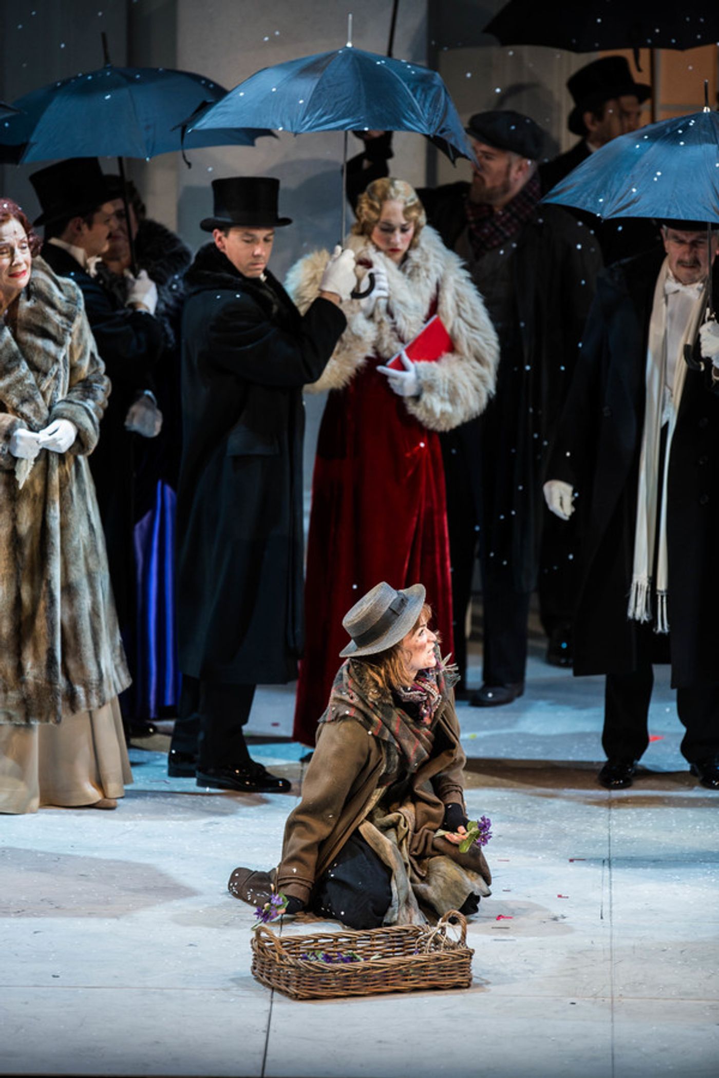 Photo Flash: Lisa O'Hare and Richard E. Grant Take the Stage in MY FAIR LADY at Lyric Opera Photo Flash: Lisa O'Hare and Richard E. Grant Take the Stage in MY FAIR LADY at Lyric Opera Image