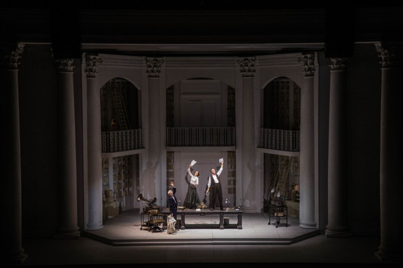 Photo Flash: Lisa O'Hare and Richard E. Grant Take the Stage in MY FAIR LADY at Lyric Opera Photo Flash: Lisa O'Hare and Richard E. Grant Take the Stage in MY FAIR LADY at Lyric Opera Image