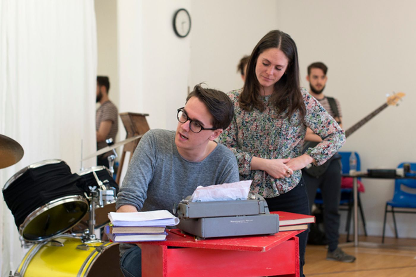 Photo Exclusive: In Rehearsal for PAPER HEARTS at Upstairs at the Gatehouse Photo Exclusive: In Rehearsal for PAPER HEARTS at Upstairs at the Gatehouse Image