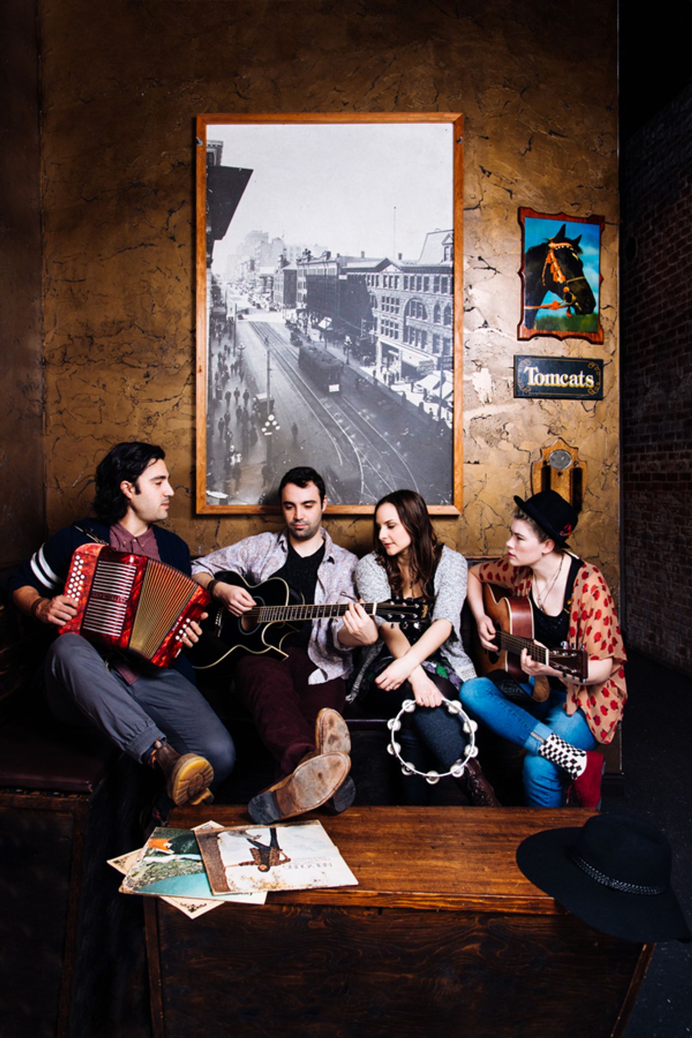 Photo Flash: Get A First Look At The Cast of CIRCLE GAME in Vancouver  Image