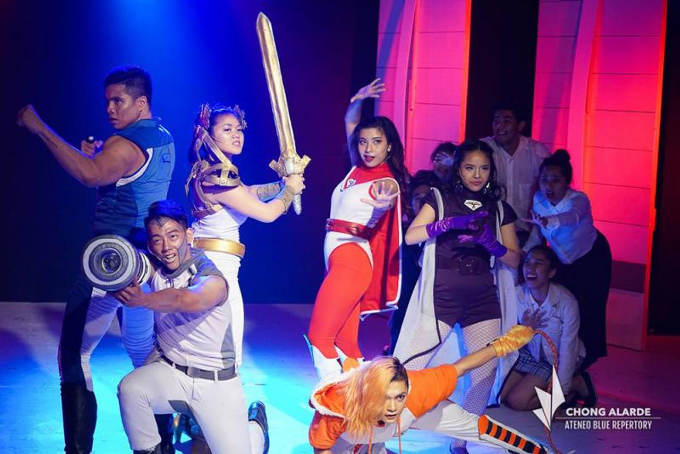 Review: Ateneo Blue Repertory's 'Kung Paano Ako Naging Leading Lady'  Image