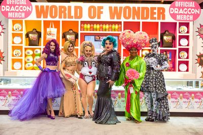 Cynthia Lee Fontaine, Trinity Taylor, James Mansfield, Eureka, Hot Chocolate, India F Photo