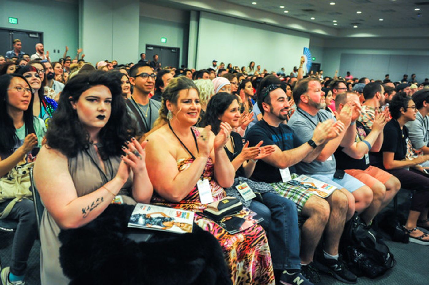 Photo Flash: All Colors of the Rainbow Take Part in RuPaul's DragCon 2017  Image