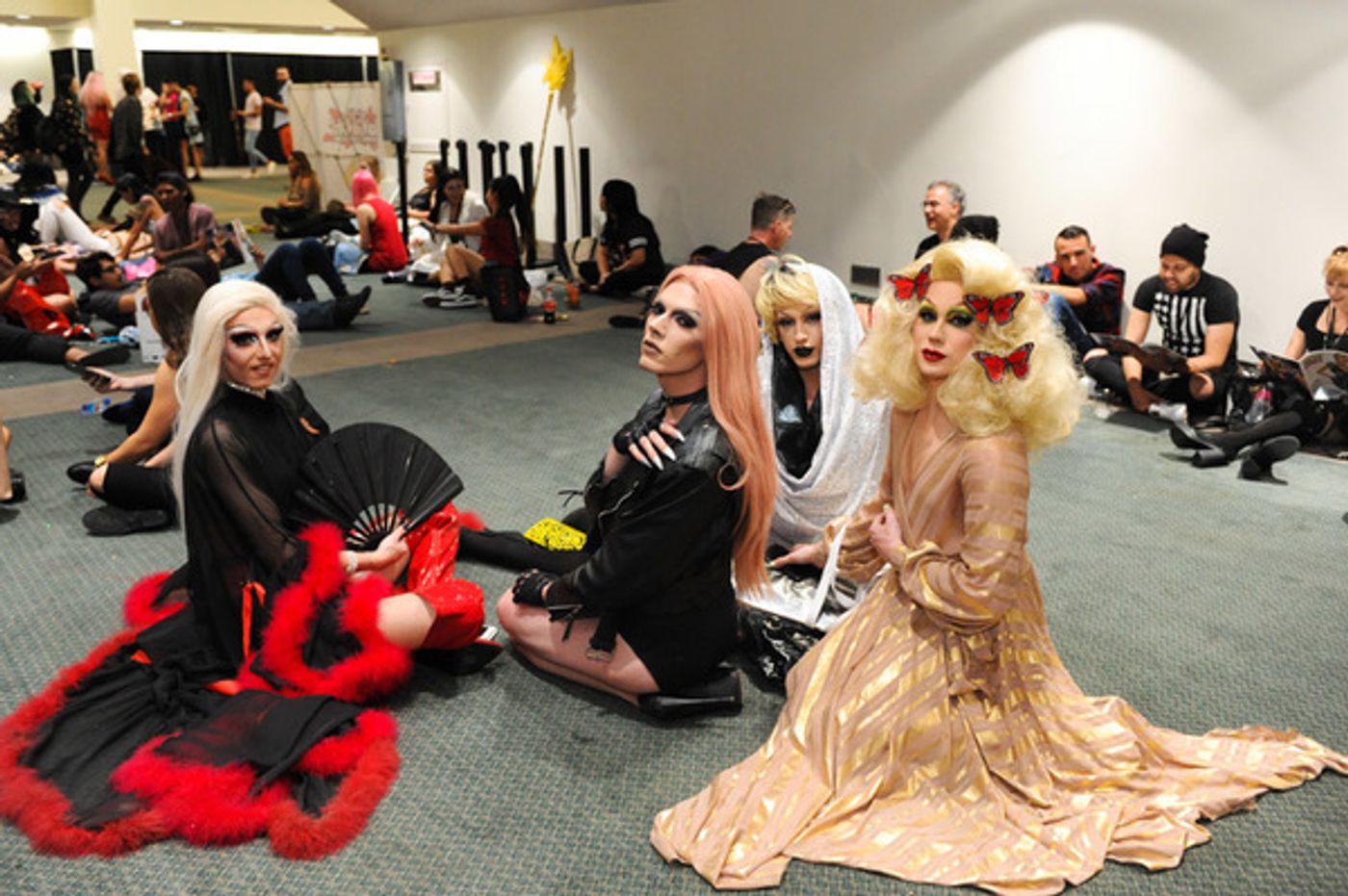 Photo Flash: All Colors of the Rainbow Take Part in RuPaul's DragCon 2017  Image