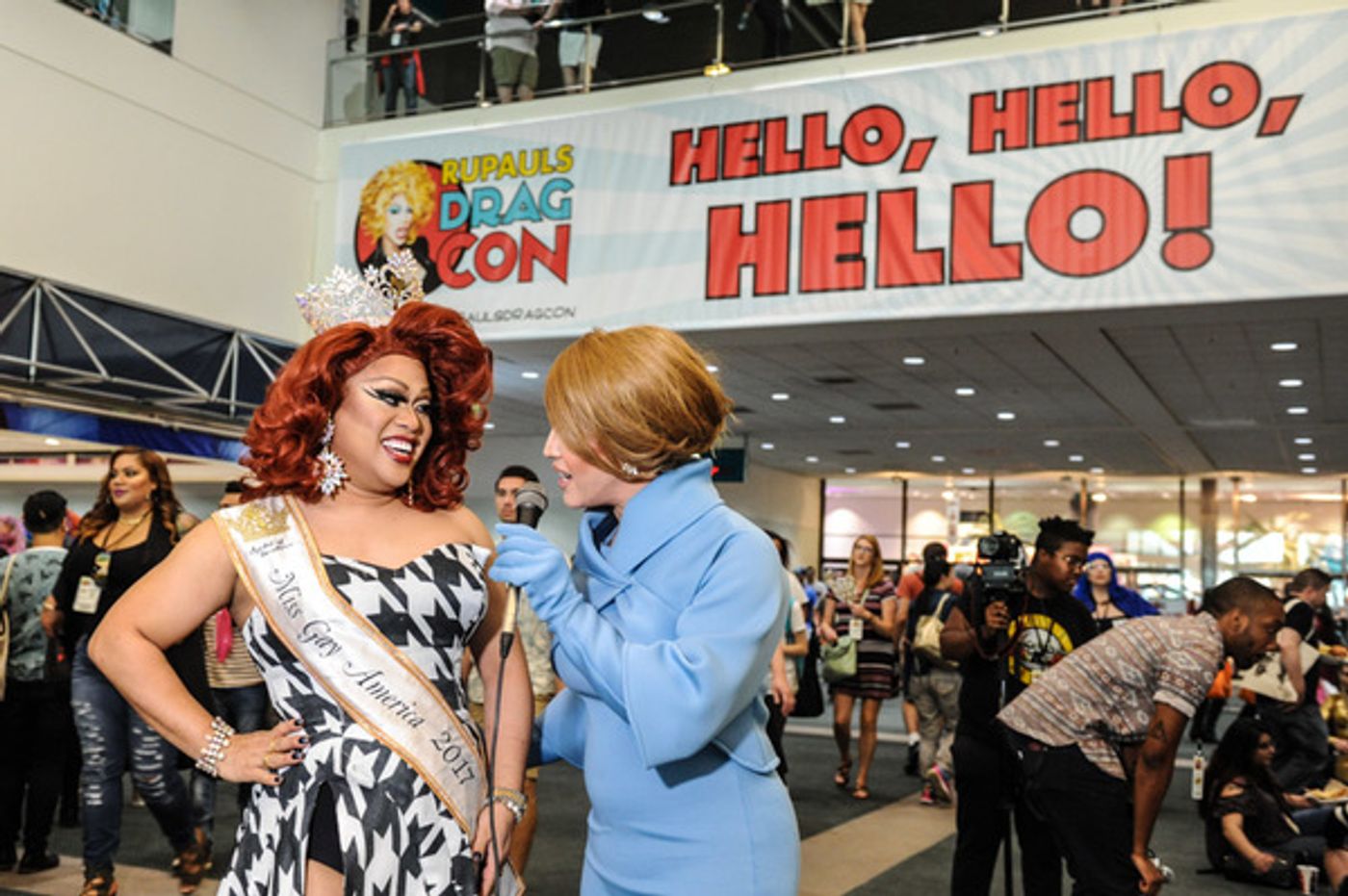 Photo Flash: All Colors of the Rainbow Take Part in RuPaul's DragCon 2017  Image