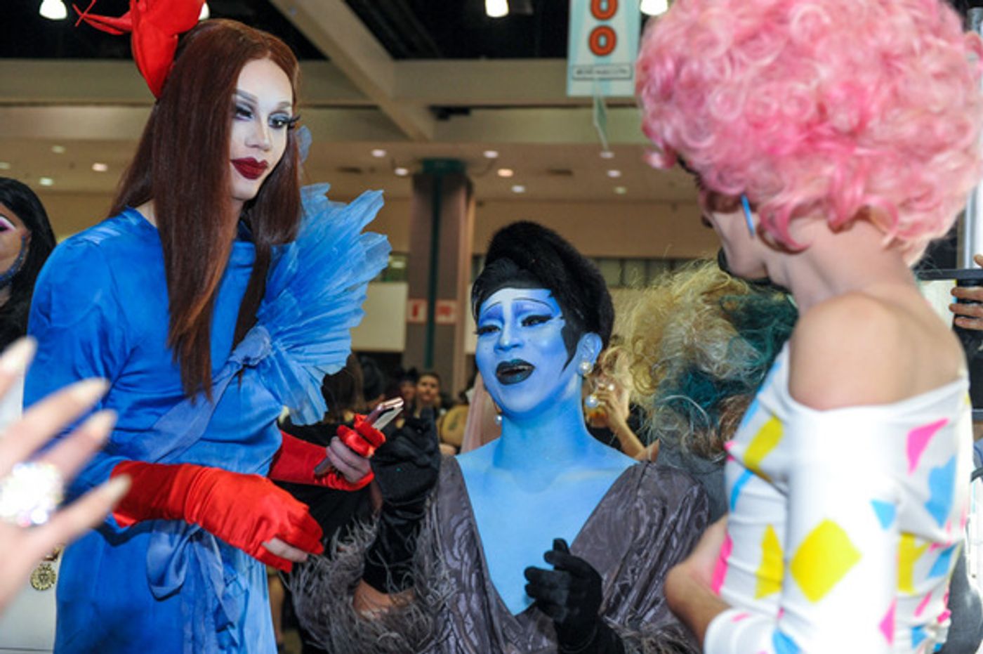 Photo Flash: All Colors of the Rainbow Take Part in RuPaul's DragCon 2017  Image