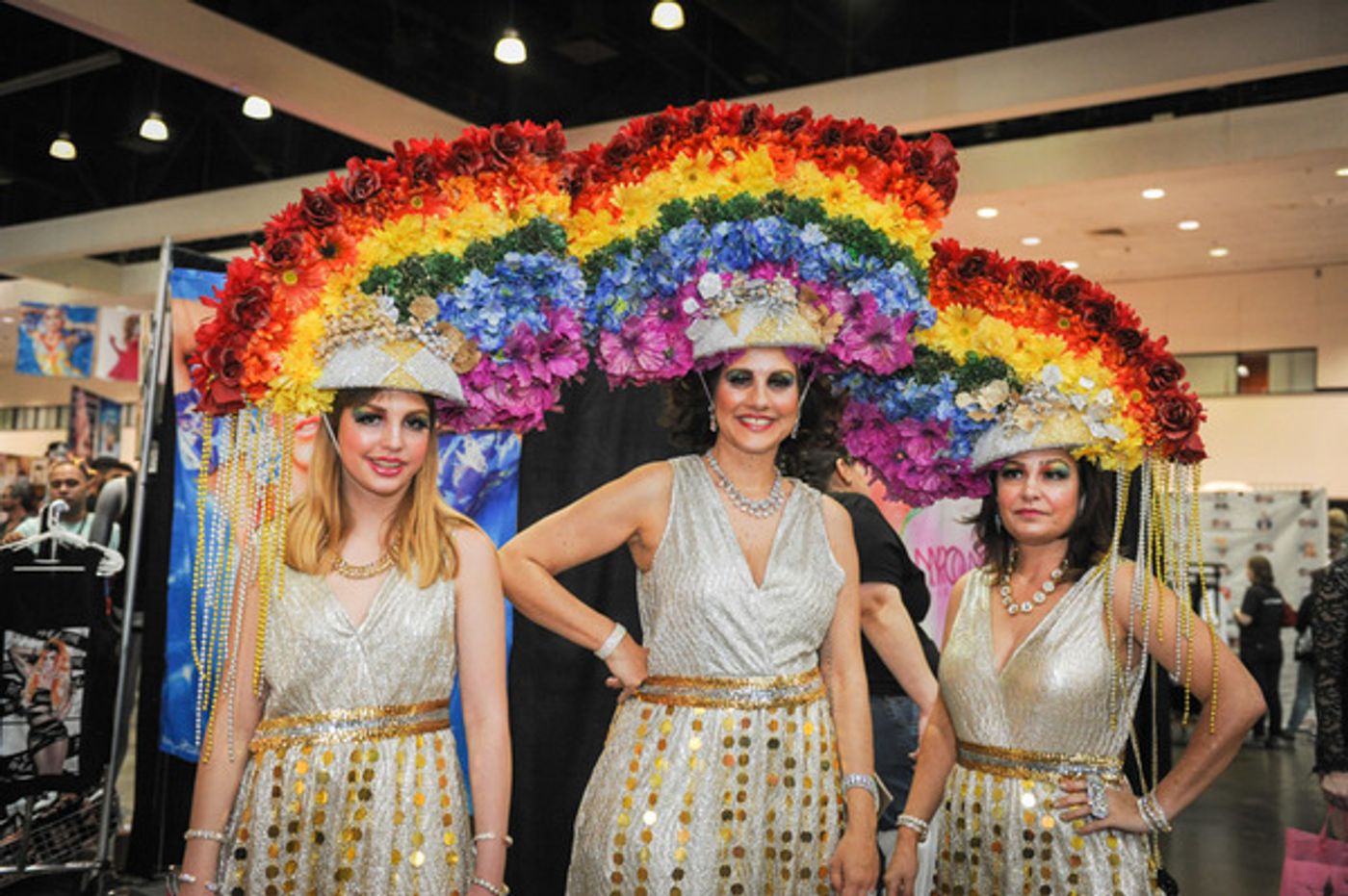 Photo Flash: All Colors of the Rainbow Take Part in RuPaul's DragCon 2017  Image