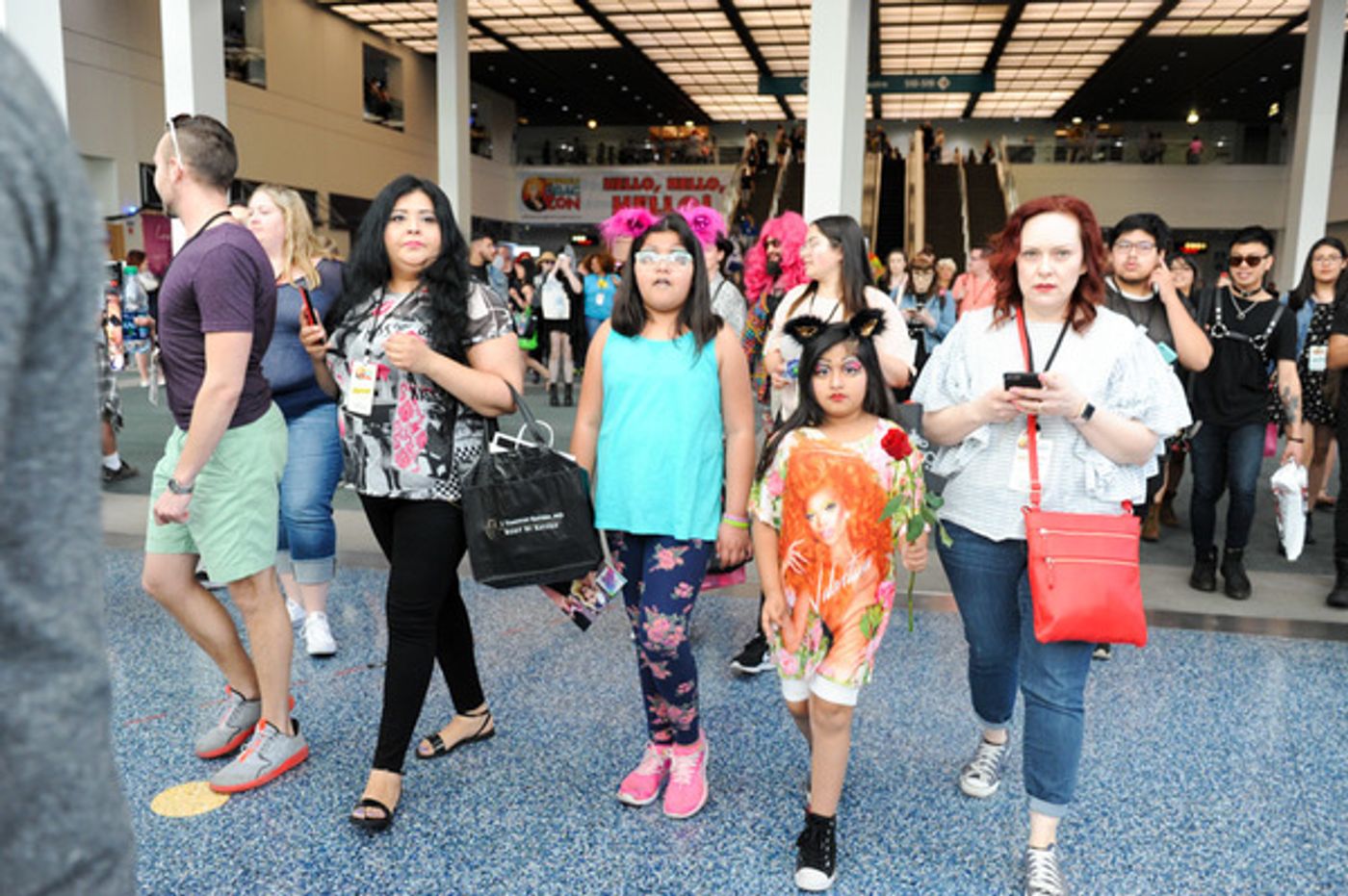 Photo Flash: All Colors of the Rainbow Take Part in RuPaul's DragCon 2017  Image
