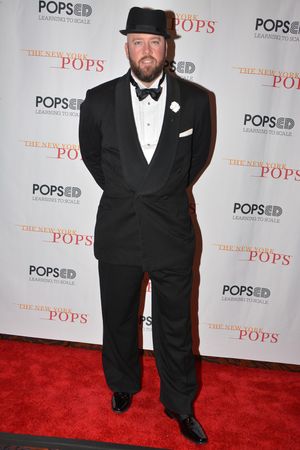 Chris Sullivan Photo