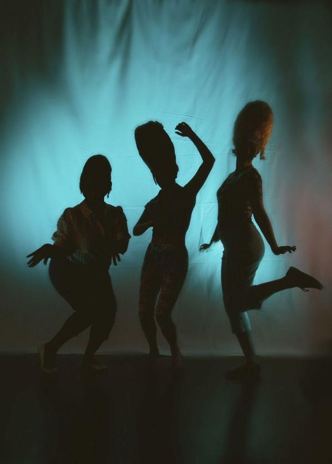 Photo Flash: Phoenix Theatre Kicks Off the Summer with BEEHIVE THE MUSICAL  Image