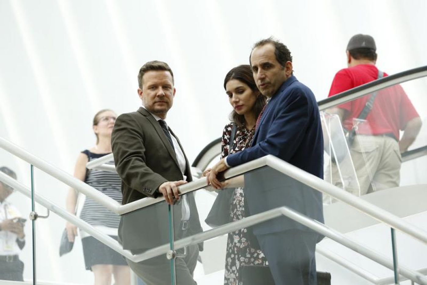 PHOTO: First Look - Will Chase Guest Stars on LAW & ORDER Season Premiere  Image