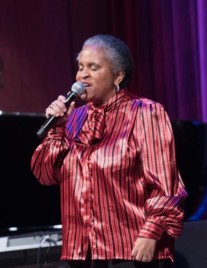 Lynnette Tatum Photo