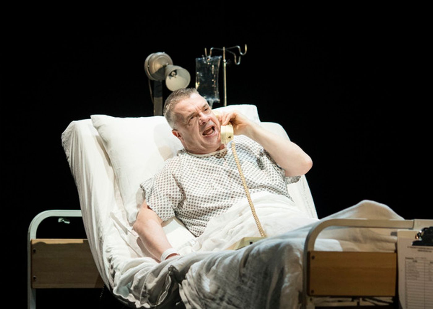 Photo Flash: First Look at Nathan Lane, Andrew Garfield, and More in ANGELS IN AMERICA: PERESTROIKA at National Theatre  Image