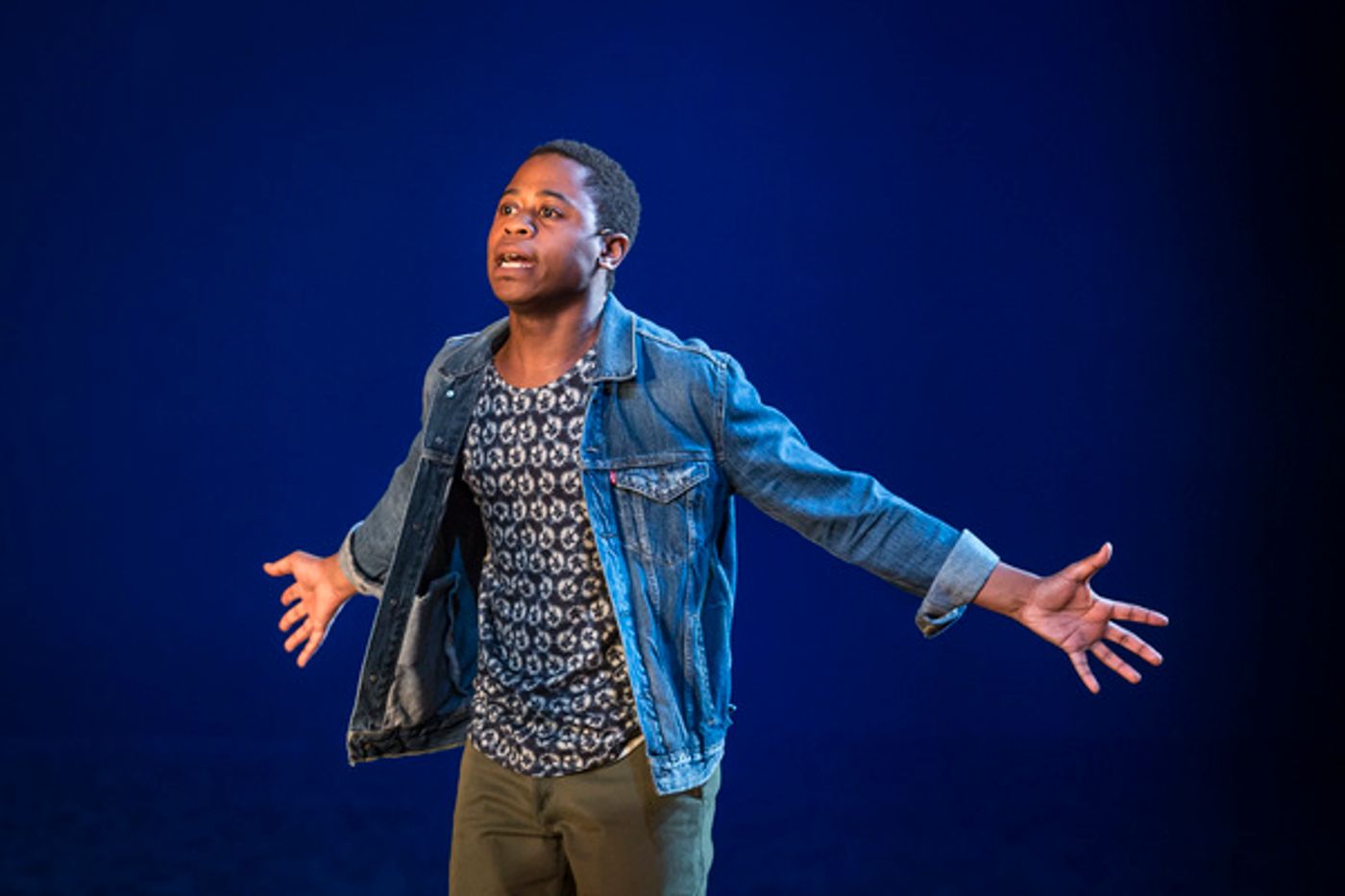 Photo Flash: First-Look at OBJECTS IN THE MIRROR World Premiere at the Goodman  Image