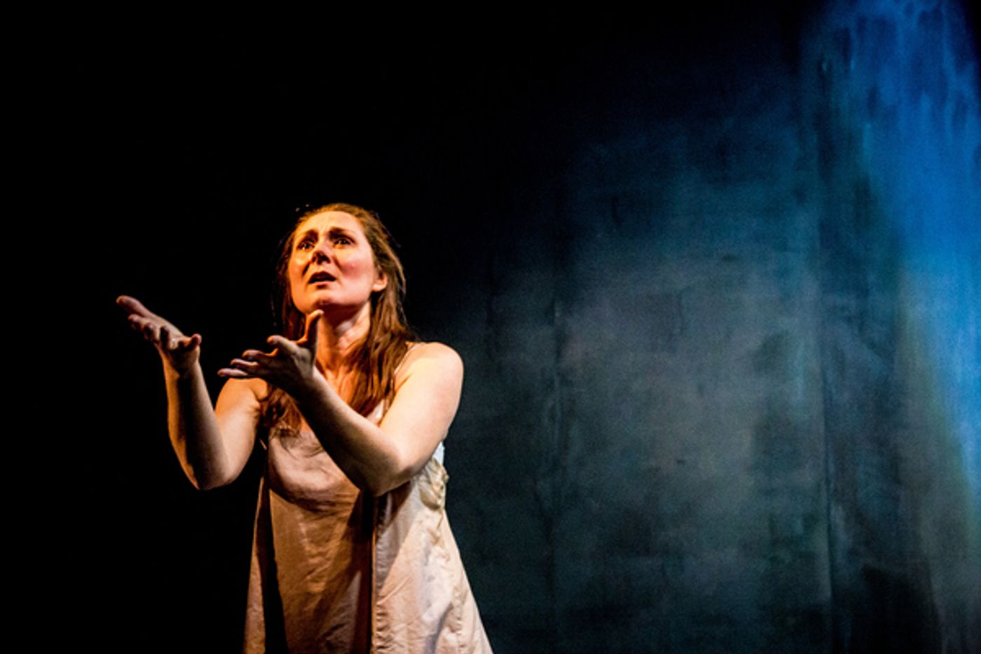 Photo Flash: First Look at NO PLACE FOR A WOMAN at Theatre 503  Image