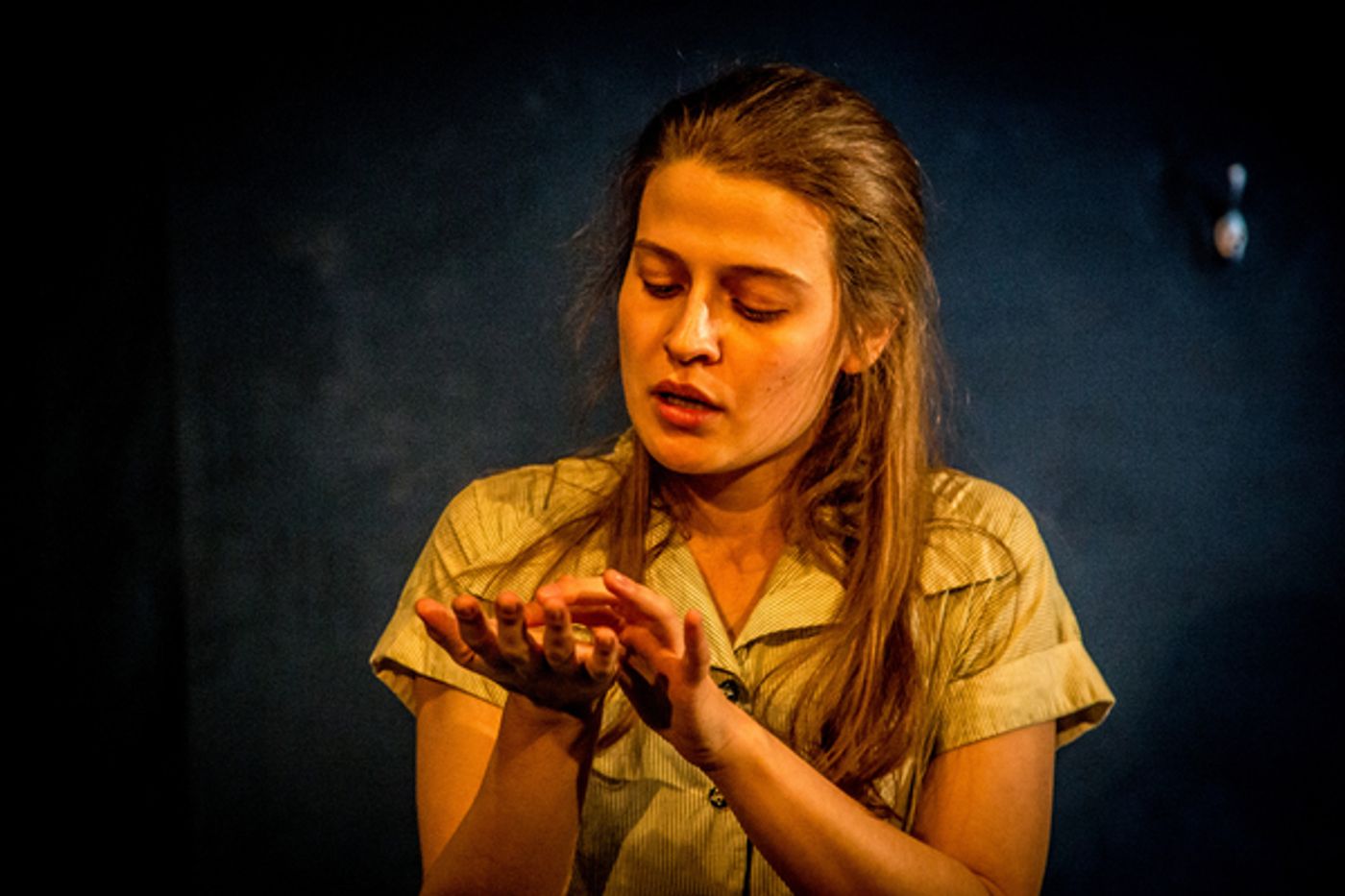 Photo Flash: First Look at NO PLACE FOR A WOMAN at Theatre 503  Image