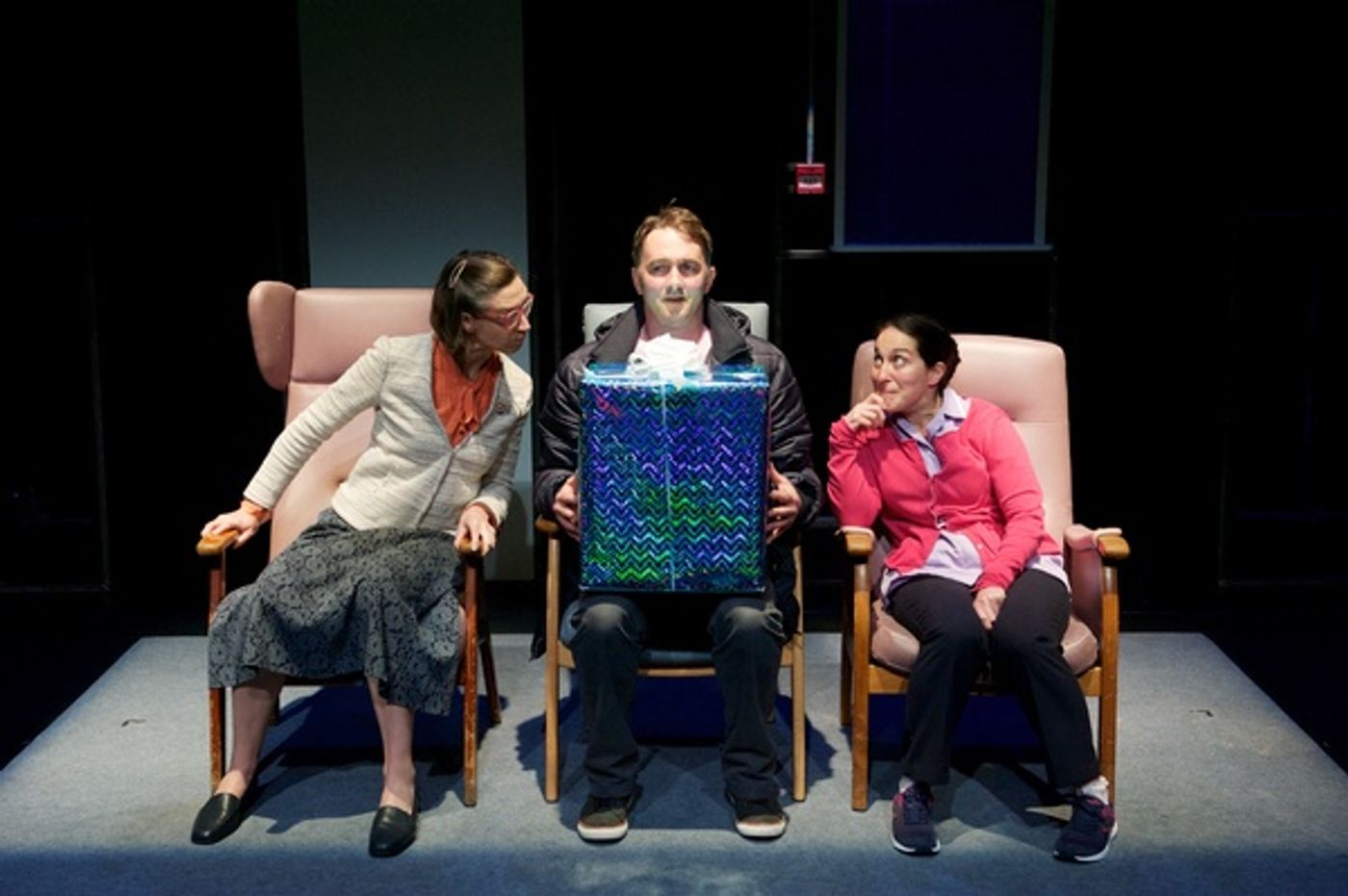 Photo Flash: See the New Cast of Inspector Sands' THE LOUNGE in Action at Soho Theatre Photo Flash: See the New Cast of Inspector Sands' THE LOUNGE in Action at Soho Theatre Image