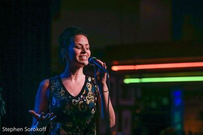 Mandy Gonzalez Photo