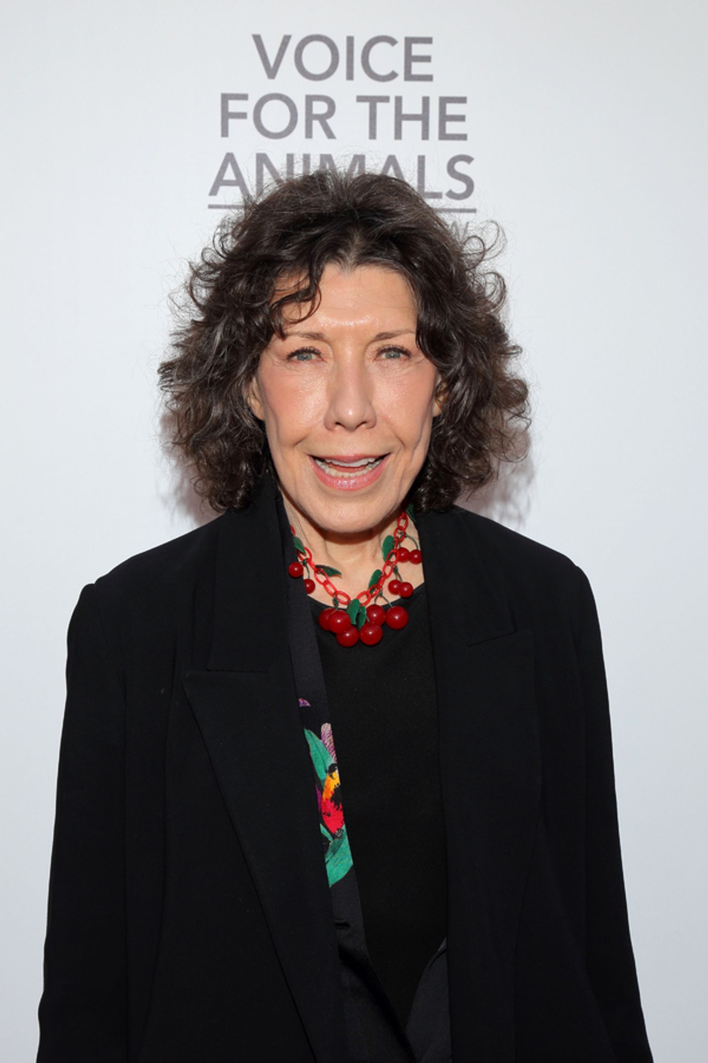 Photo Flash: Lily Tomlin Joins Friends for WAIT WAIT...DON'T KILL ME! Comedy Benefit  Image