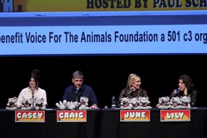Casey Wilson, Craig Ferguson, June Diane Raphael and Lily Tomlin @ BroadwayWorld Casey Wilson, Craig Ferguson, June Diane Raphael and Lily Tomlin Photo