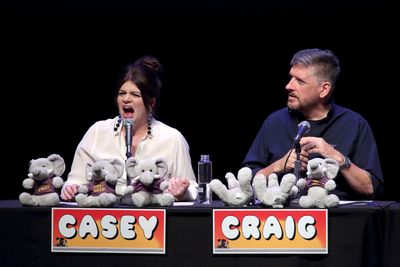 Casey Wilson and Craig Ferguson Photo