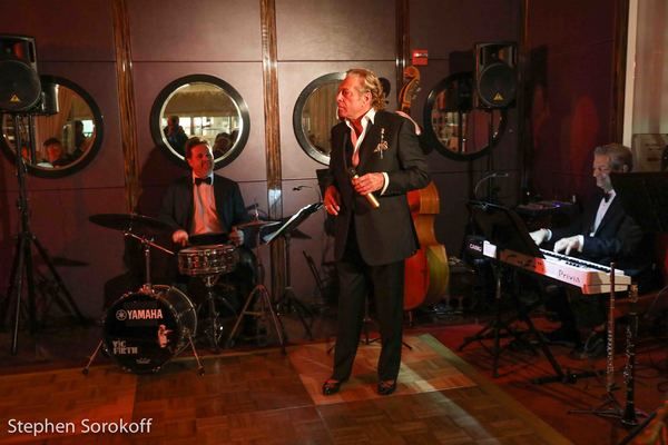 Photos: Gianni Russo And Band Hit Big At Le Cirque — photo 4 of 20