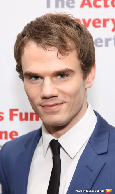 Jay Armstrong Johnson  Photo