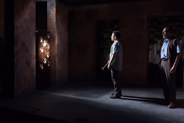 Rey Lucas and Peter Jay Fernandez Photo