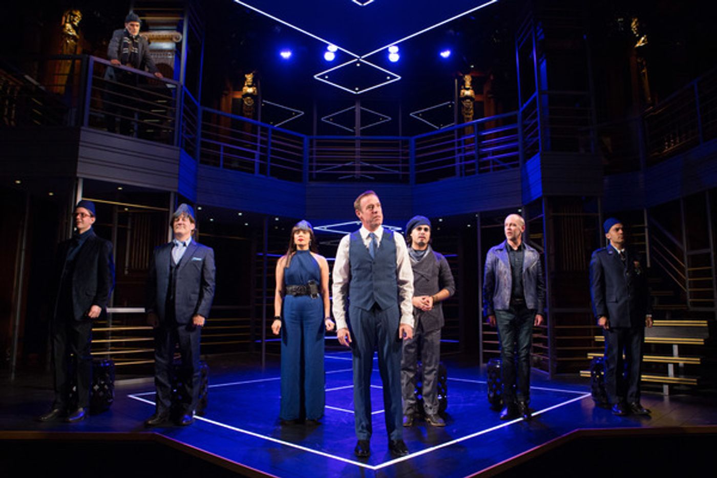 Photo Flash: First Look at Ian Merrill Peakes and More in TIMON OF ATHENS at Folger Theatre  Image