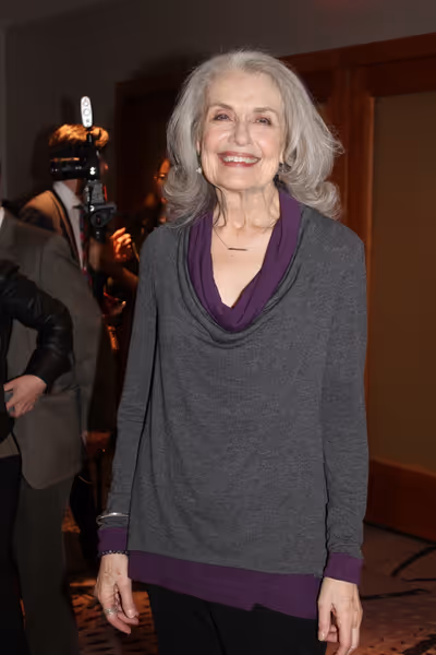 Mary Beth Peil Photo