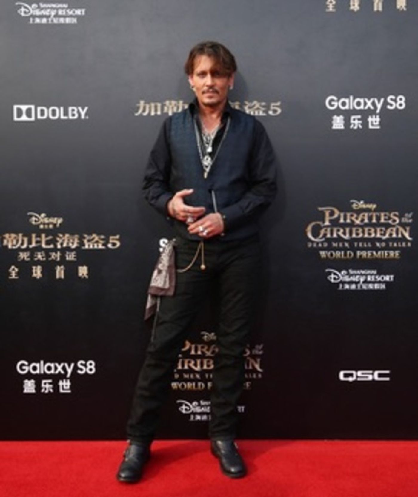 Photo Flash: Johnny Depp, Orlando Bloom & More Attend PIRATES OF THE CARIBBEAN: DEAD MEN TELL NO TALES Shanghai Premiere Photo Flash: Johnny Depp, Orlando Bloom & More Attend PIRATES OF THE CARIBBEAN: DEAD MEN TELL NO TALES Shanghai Premiere Image