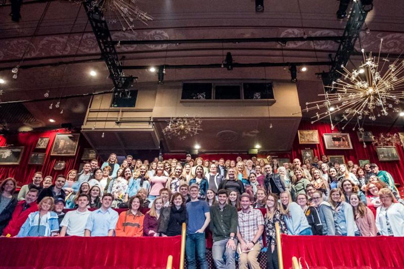 Photo: GREAT COMET's Lucas Steele Enjoys Visit from High School Chorus Teacher & Students  Image