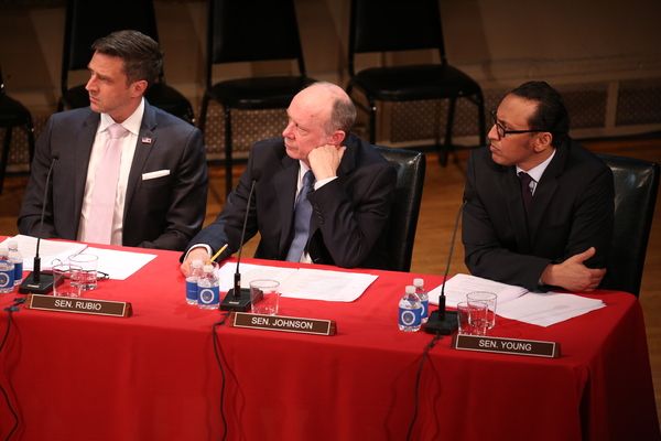 Raul Esparza, Nathan Osgood and Aasif Mandvi Photo