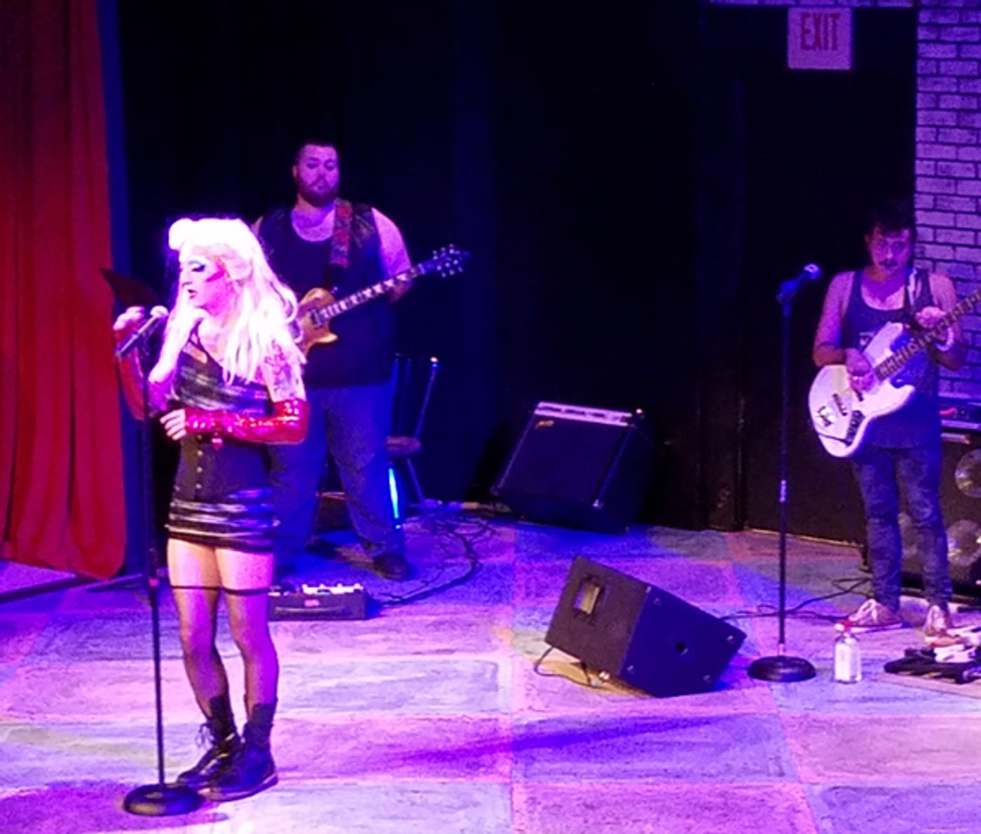 Photo Flash: First Look at HEDWIG at Pandora Productions  Image