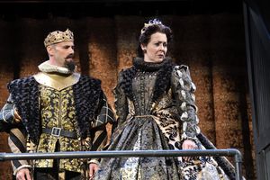 Daniel Duque-Estrada as King Ferdinand of Aragon and Rachael Warren as Queen Isabella Photo