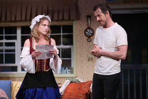 Ella Dershowitz and Darren Pettie @ BroadwayWorld Ella Dershowitz and Darren Pettie Photo