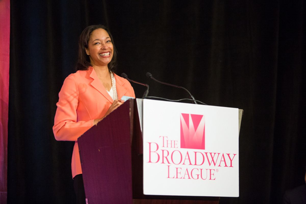 Leslie Johnson at WAR PAINT's David Stone, OPA's Joan Squires and More Receive Broadway League's 2017 League Awards
