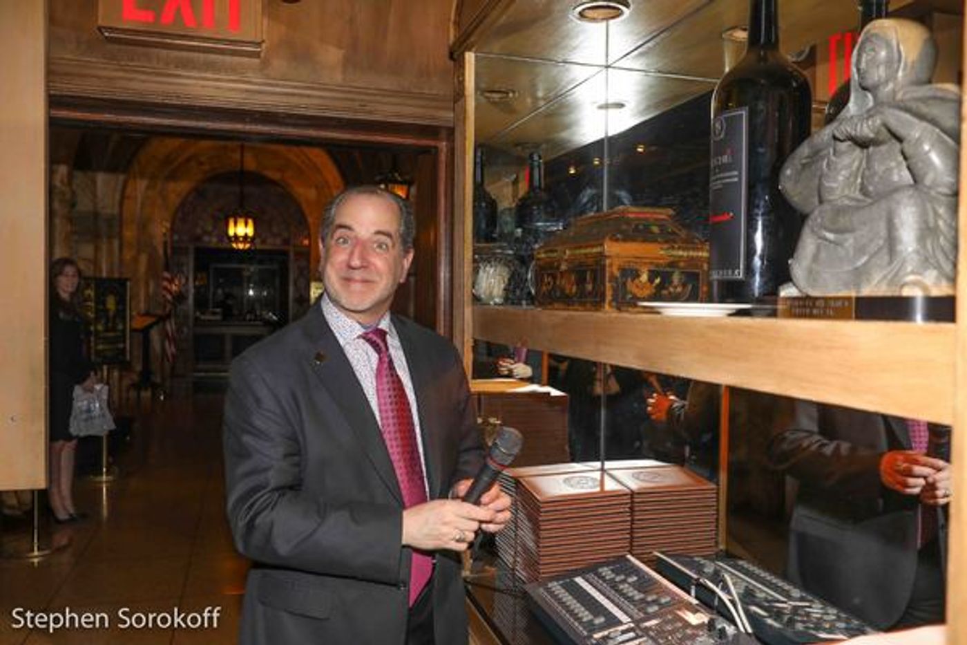 Photo Coverage: Bobby Rydell Has An Evening At The Friars Club  Image