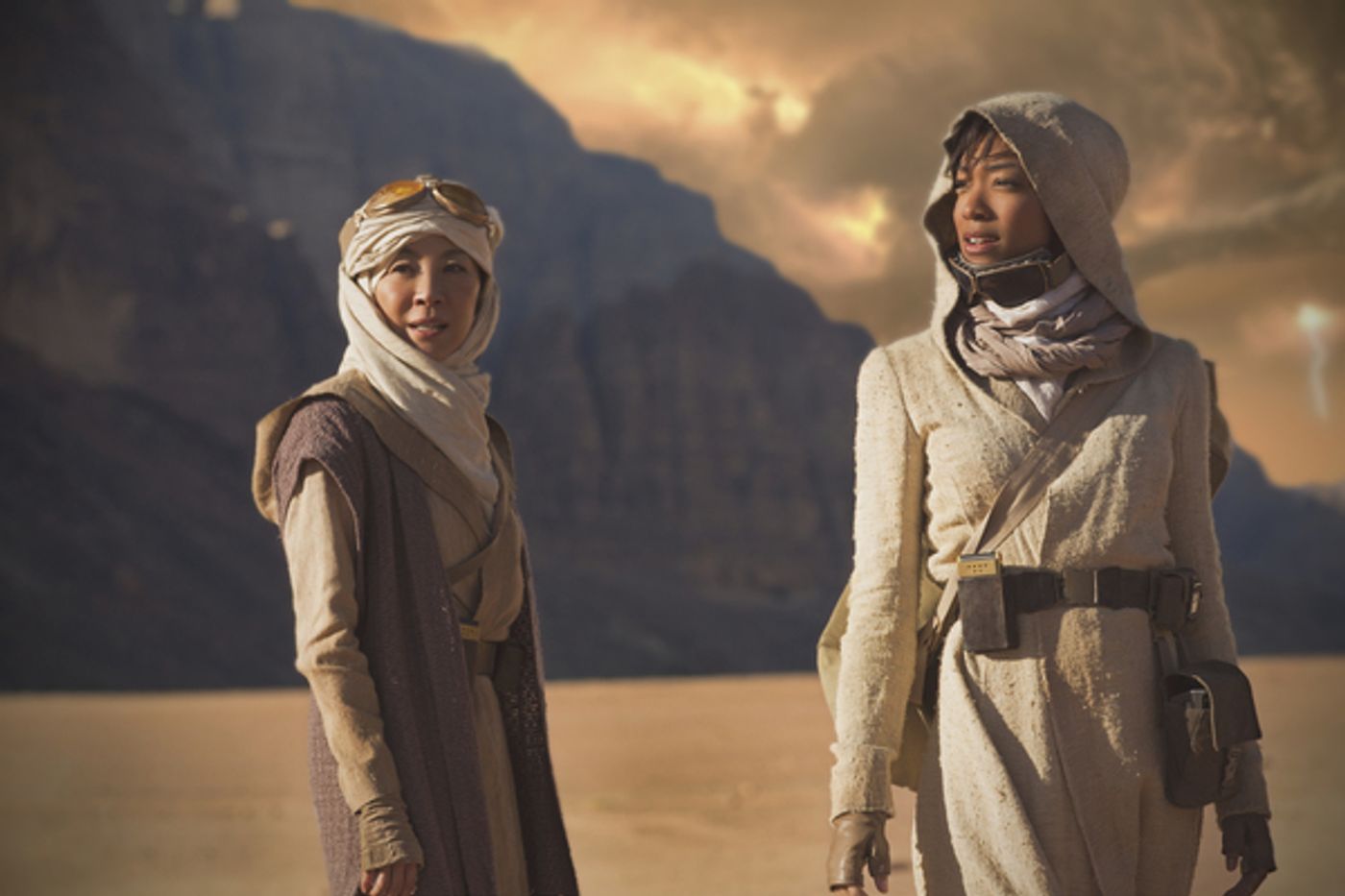Photo Flash: CBS All Access Reveals First Image from STAR TREK: DISCOVERY Photo Flash: CBS All Access Reveals First Image from STAR TREK: DISCOVERY Image