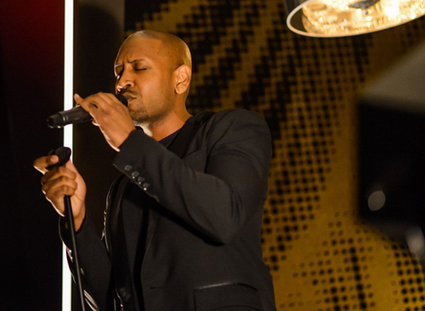 Photo Flash: Bryan Terrell Clark, Lora Lee Gayer and More Sing Bobby Cronin Tunes in #LOVEISLOVE Photo Flash: Bryan Terrell Clark, Lora Lee Gayer and More Sing Bobby Cronin Tunes in #LOVEISLOVE Image