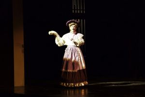 MariAnne Hernandez @ BroadwayWorld MariAnne Hernandez Photo