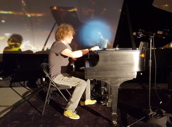 Photo Flash: Peter Manning Robinson's Refractor Piano Concert  Image