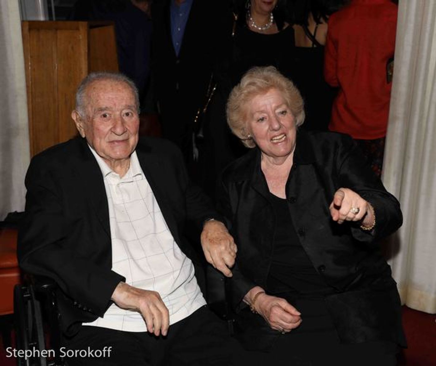 Photo Flash: Woody Allen & Others Celebrate Sirio Maccioni at Le Cirque  Image