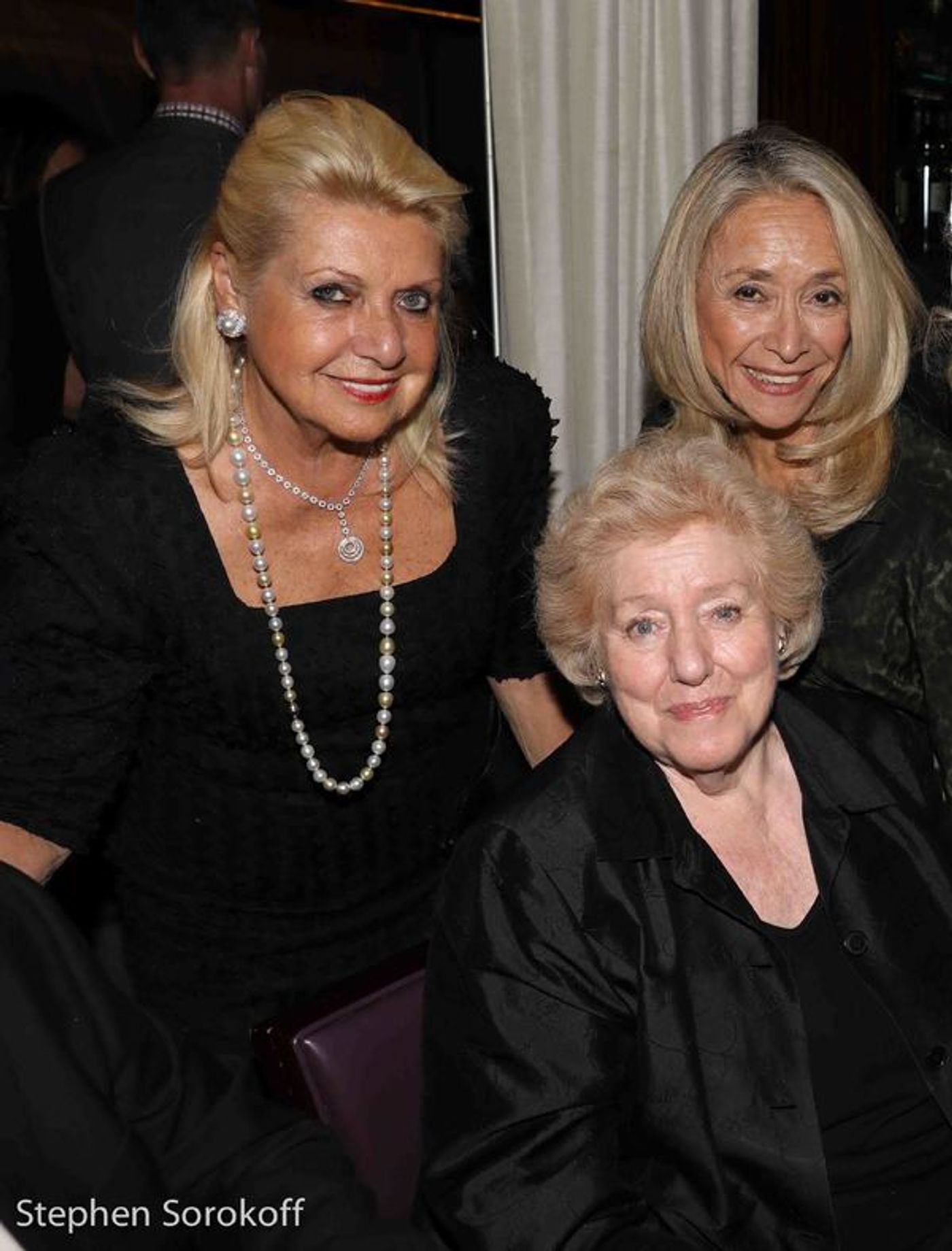 Photo Flash: Woody Allen & Others Celebrate Sirio Maccioni at Le Cirque  Image