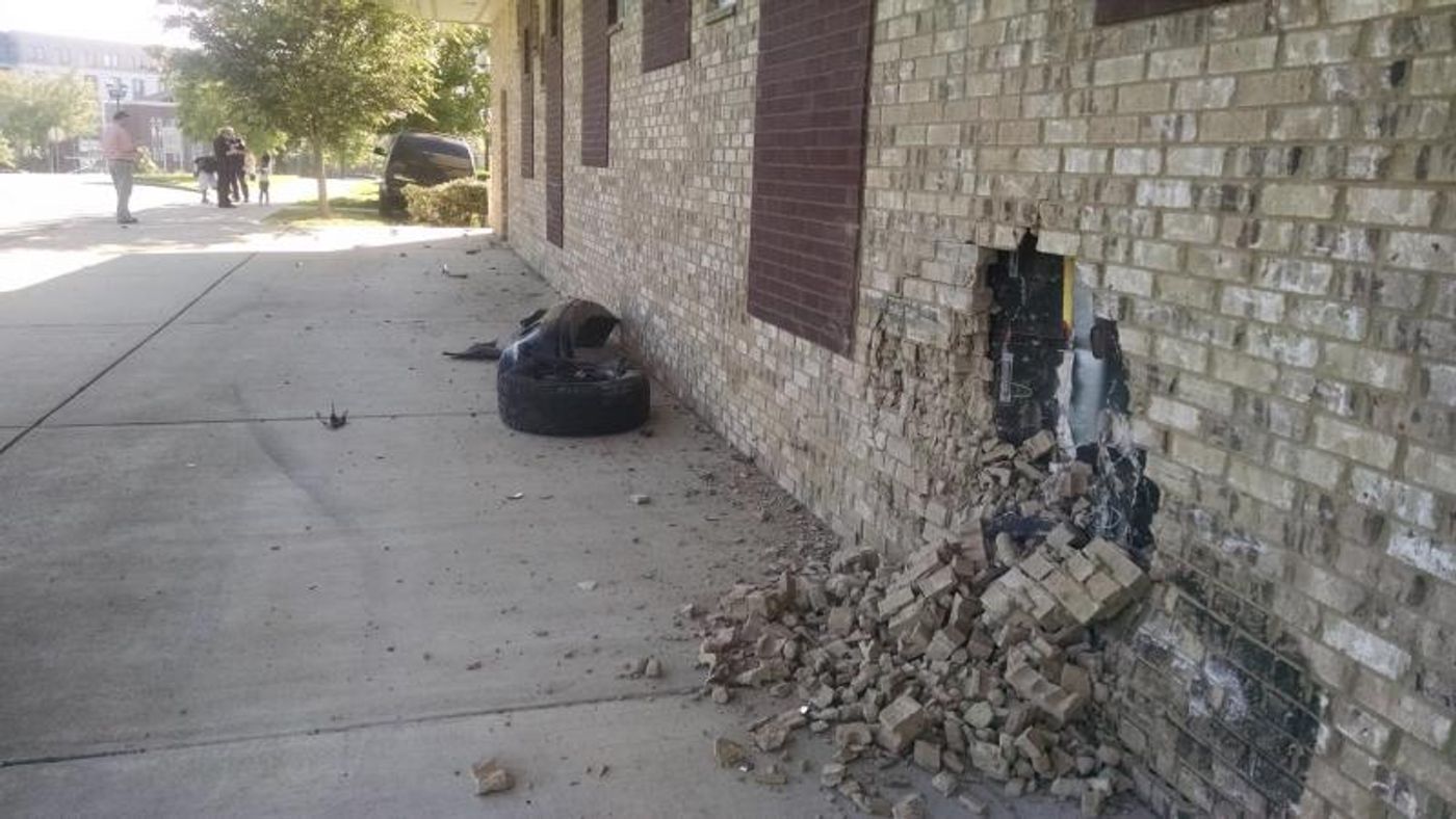 GOOD MORNING, THEATERATI for May 18, 2017  Image