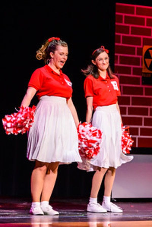Erin Mckeown and Hallie Scammell  Photo